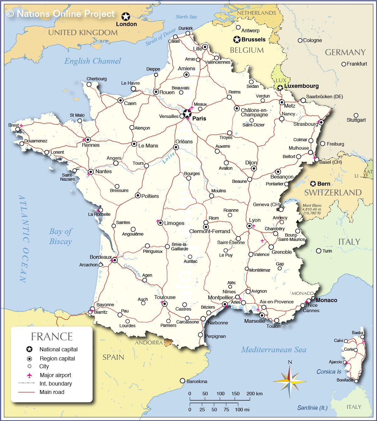 Map of France regions political and state map of France